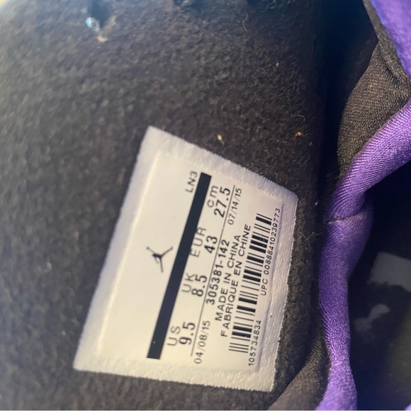 Jordan Athletic Shoes - White, Black, Purple, Yellow Retro 8 Air Jordan Nike - Picture 3 of 6